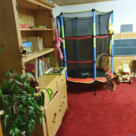 Vendégház Baeckenhaeusl Huetten Komfortzimmer 4*