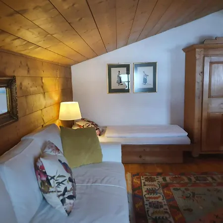 Guest house Baeckenhaeusl Huetten Komfortzimmer
