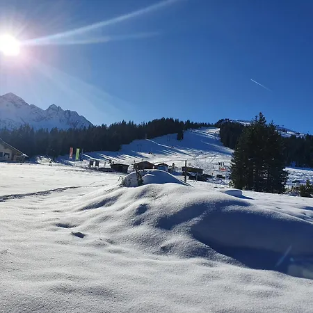 Baeckenhaeusl Huetten Komfortzimmer