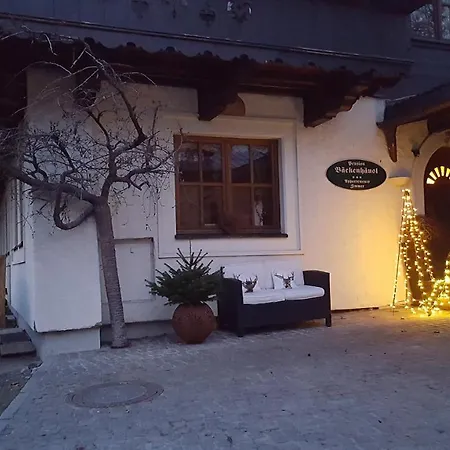 Bäckenhäusl Hütten Komfortzimmer Uttendorf