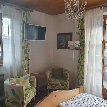 Bäckenhäusl Hütten Komfortzimmer Gasthof