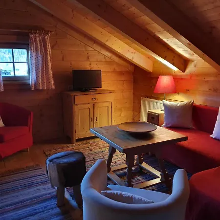 Bäckenhäusl Hütten Komfortzimmer Gasthof Uttendorf